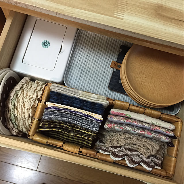 batako_roomの-【全色展開中】fog linen work（フォグリネンワーク） リネンコーティングトレイ Sサイズ 白黒千鳥格子 ［LXT001S-BKCHE］の家具・インテリア写真