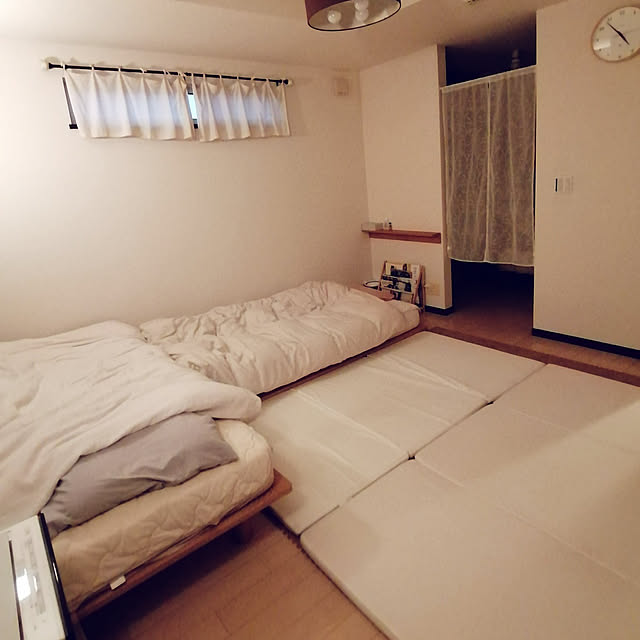 ベッド周り/冬の模様替え/オイルヒーター/こどもと暮らす/一人一布団...などのインテリア実例 - 2023-01-03 16:58:13