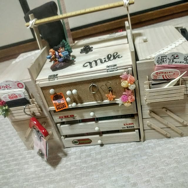 ilailatickさんの部屋