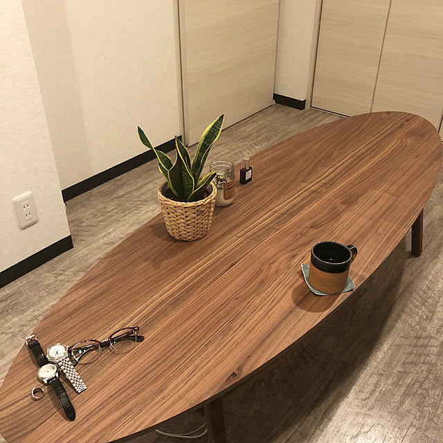 イケア サーフボードテーブルのおすすめ商品とおしゃれな実例