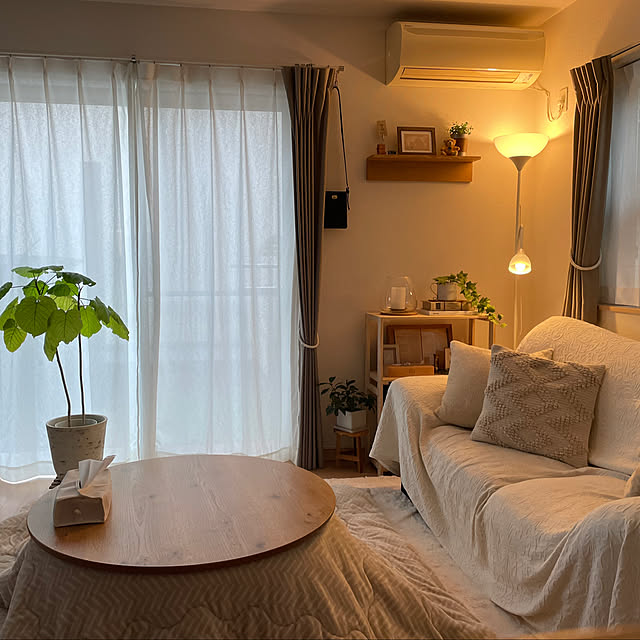 IKEAのスタンドライトのおすすめ商品とおしゃれな実例 IKEAのスタンドライトのおすすめ商品とおしゃれな実例