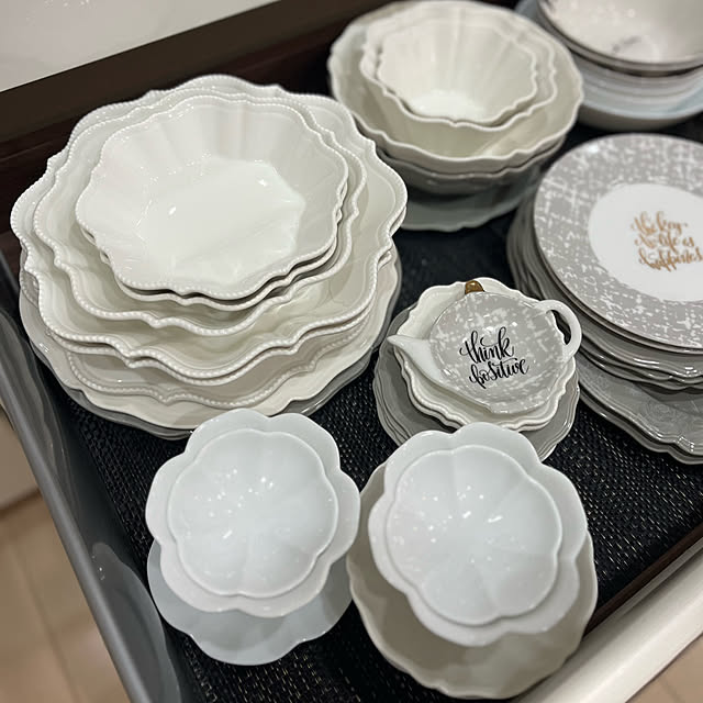 壁/天井/連続投稿ごめんなさいm(｡>__<｡)m/イベント参加なのでコメントお気遣いなく♡/栗原はるみさんキッチングッズ/栗原はるみ先生...などのインテリア実例 - 2025-04-20 23:07:03