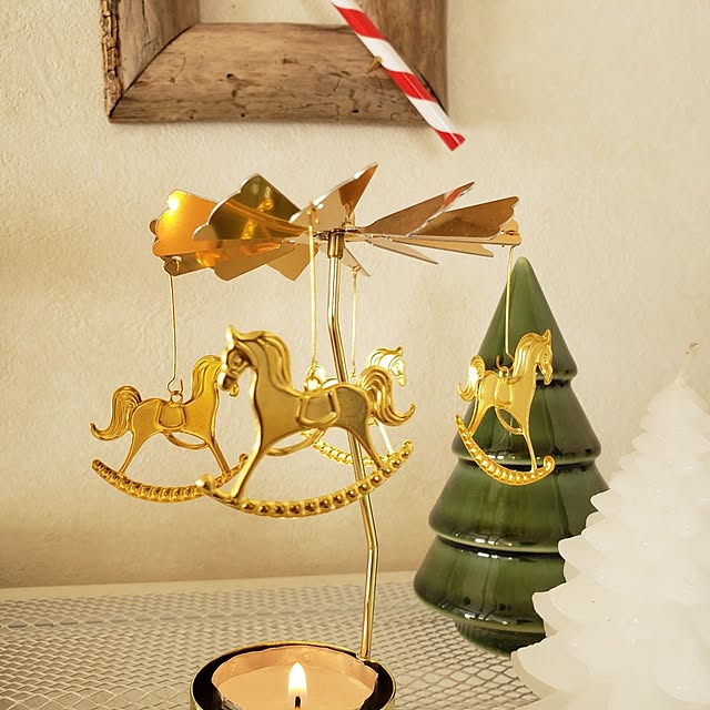 クリスマス メリーゴーランドのおしゃれなアレンジ・飾り方の クリスマス メリーゴーランドのおしゃれなアレンジ・飾り方の