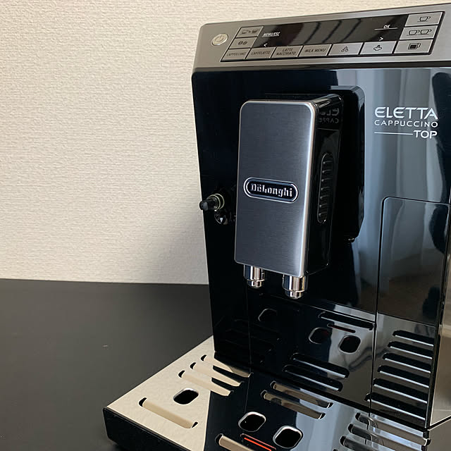 tommyのデロンギ・ジャパン-デロンギ エレッタ カプチーノ トップ コンパクト全自動コーヒーマシン[ECAM45760B] コーヒーメーカー 豆から挽く エスプレッソ カプチーノ カフェラテ 全自動 コーヒー豆 テレワーク 在宅勤務 おうちカフェの家具・インテリア写真