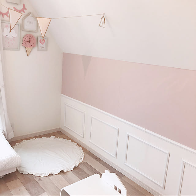 壁紙屋本舗/腰壁DIY/ピンクの壁紙/子供部屋女の子/クッションモールディング...などのインテリア実例 - 2020-05-20 17:32:14
