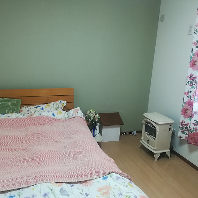ベッド周りのインテリア実例 - 2020-01-03 11:54:49
