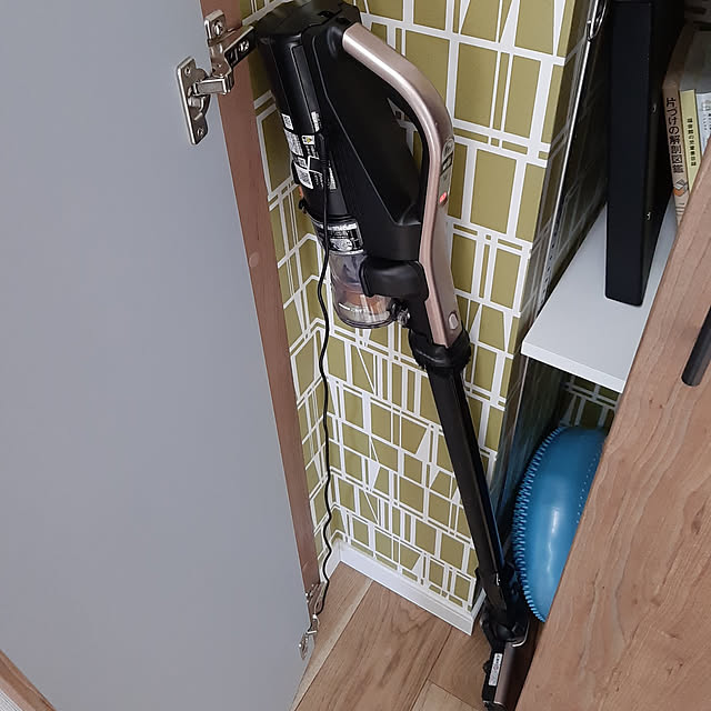 リビング/掃除道具収納/日立掃除機/パワーブーストサイクロン/アクセントクロス...などのインテリア実例 - 2022-05-21 10:30:39