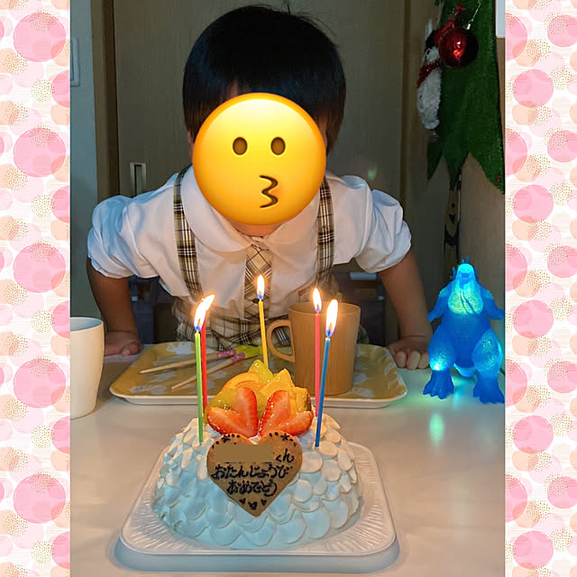 部屋全体/ケーキの名前はシンデレラ/ホールケーキ/クリスマスツリー/壁面...などのインテリア実例 - 2023-11-11 13:27:16