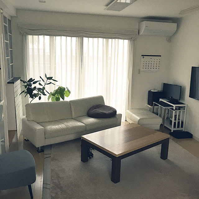 壁掛けテレビ/ウッドデッキDIY/パソコンデスク/ウンベラータ/観葉植物...などのインテリア実例 - 2020-10-22 16:18:27