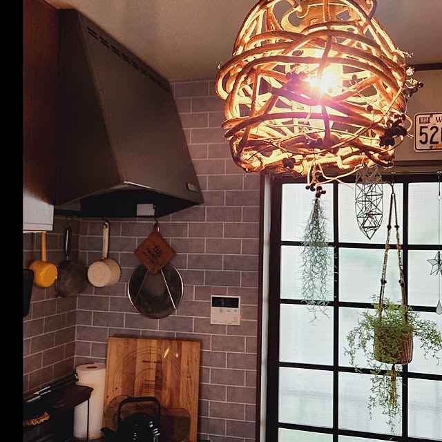 壁/天井/ランプシェード手作り/カフェ風/ナチュラルインテリア/カフェ風インテリアのインテリア実例 - 2023-10-09 07:06:54