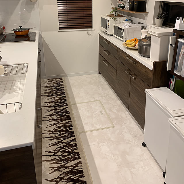 ogachoの-キッチンマット　240　45×240cm　洗える　滑り止め　インテリアマット　スミノエ　トラバ （ キッチン マット 240cm カーペット ラグ キッチン用品 キッチン雑貨 インテリア 台所マット モダン 長方形 選べる 45 手洗い ウォッシャブル ナチュラル ）の家具・インテリア写真