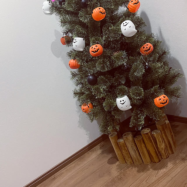 ダイソー ハロウィンツリーの商品を使ったおしゃれなインテリア ダイソー ハロウィンツリーの商品を使ったおしゃれなインテリア