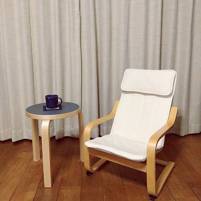 ポエング IKEAの椅子のおすすめ商品とおしゃれな実例 ポエング IKEAの椅子のおすすめ商品とおしゃれな実例