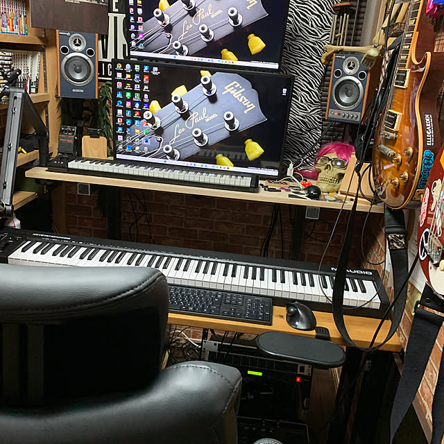 Yoshigeeeさんの部屋