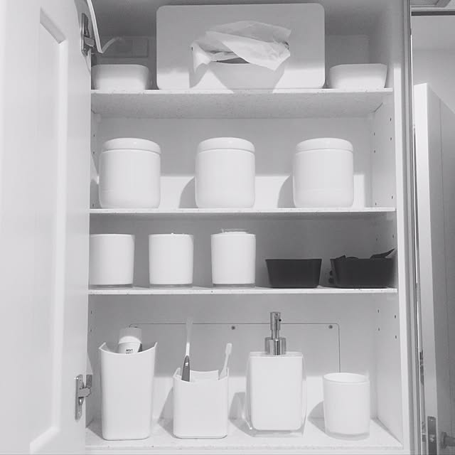 棚/ニトリ/100均/シンプル/セリア...などのインテリア実例 - 2016-10-18 23:17:51