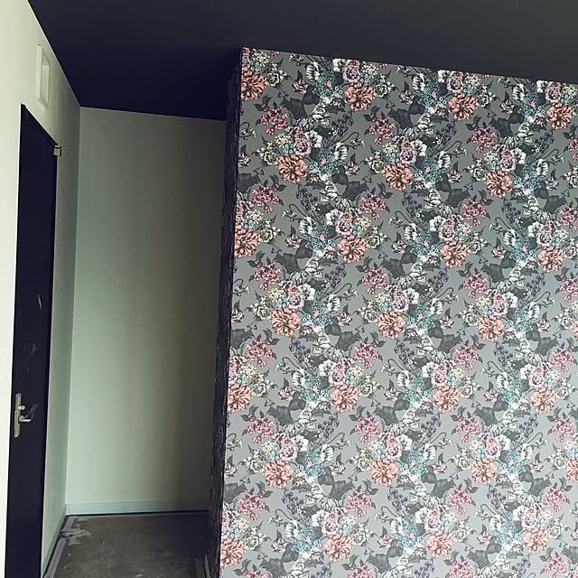 ベッド周り/ベッドルーム/ウォークインクローゼット/おきにいり空間/花柄壁紙...などのインテリア実例 - 2016-04-27 08:00:46