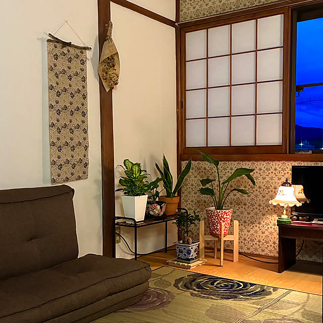 Fleur_の-純国産 い草花ござカーペット 『ラビアンス』 ブルー 江戸間2畳(約174×174cm) 4132502の家具・インテリア写真