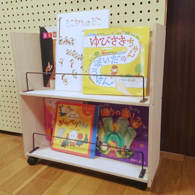 部屋全体/賃貸アパート/古い賃貸/DIY/絵本棚DIY...などのインテリア実例 - 2017-07-25 15:40:57