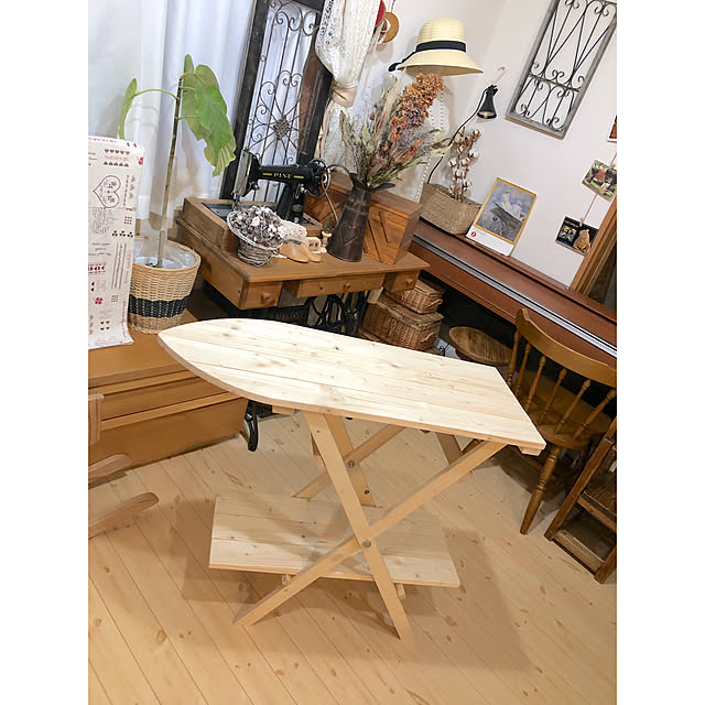 DIY アンティークアイロン台のインテリア・手作りの実例 DIY アンティークアイロン台のインテリア・手作りの実例