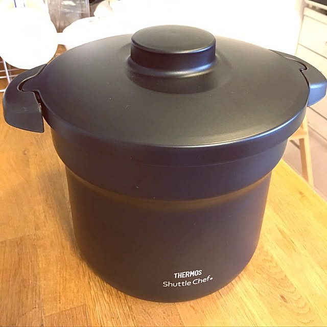 サーモス 男らし 真空保温調理器 シャトルシェフ 4.3L 4~6人用 サーモス 男らし 真空保温調理器 シャトルシェフ 4.3L 4~6人用