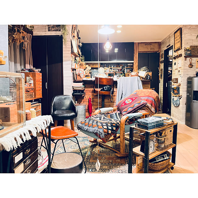 部屋全体/ひとりの時間を楽しむ♬/椅子バラバラ/断捨離/ロッキングチェア...などのインテリア実例 - 2024-09-23 12:14:54