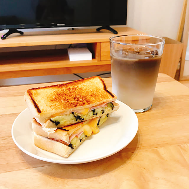 amariのシナジートレーディング-イッタラ iittala ティーマ TEEMA 17cm プレート ホワイト 白皿 北欧 フィンランド 食器の家具・インテリア写真