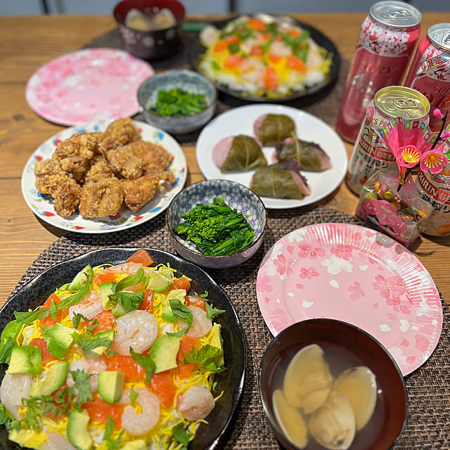 机/桃の節句/ひな祭り/3月3日/食卓のインテリア実例 - 2024-03-03 22:43:32