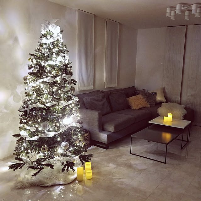 ニトリ クリスマスツリー210㎝のおすすめ商品とおしゃれな実例 ニトリ クリスマスツリー210㎝のおすすめ商品とおしゃれな実例