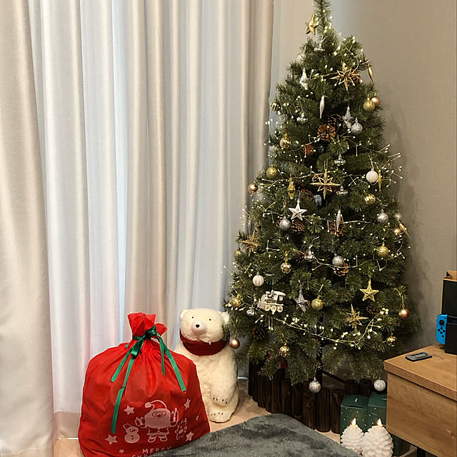リビング/クリスマス/クリスマスツリー/まつぼっくり/しろくま...などのインテリア実例 - 2022-12-29 10:13:58
