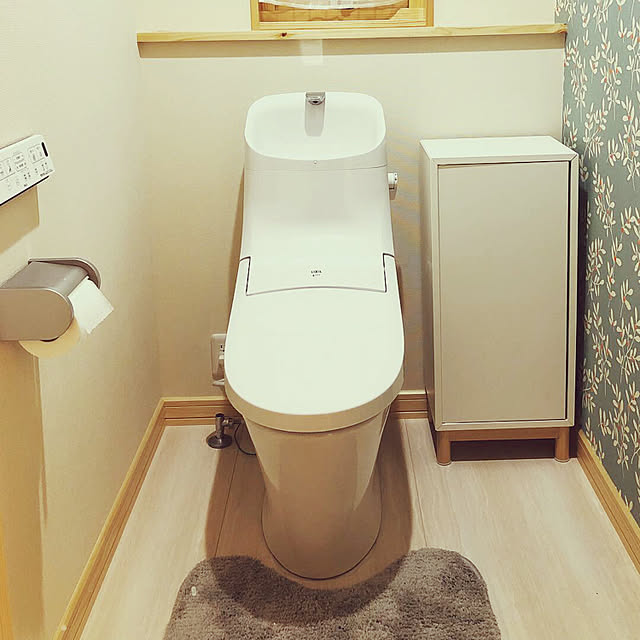 ayu._.homeのイケア-IKEA イケア キャビネット 扉 棚板2付き ホワイト 白 35x25x70cm b10332117 EKET エーケト インテリア 収納家具 おしゃれ シンプル 北欧 かわいいの家具・インテリア写真