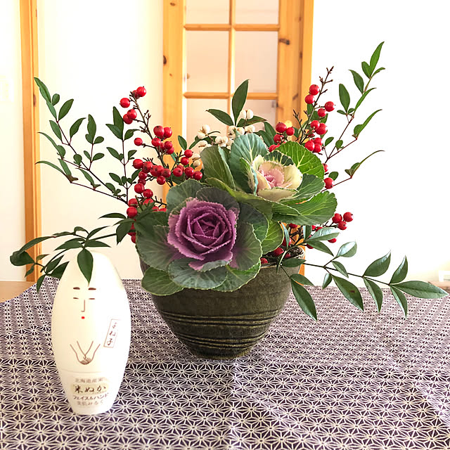 葉牡丹 お正月飾りのおしゃれなアレンジ・飾り方のインテリア 葉牡丹 お正月飾りのおしゃれなアレンジ・飾り方のインテリア