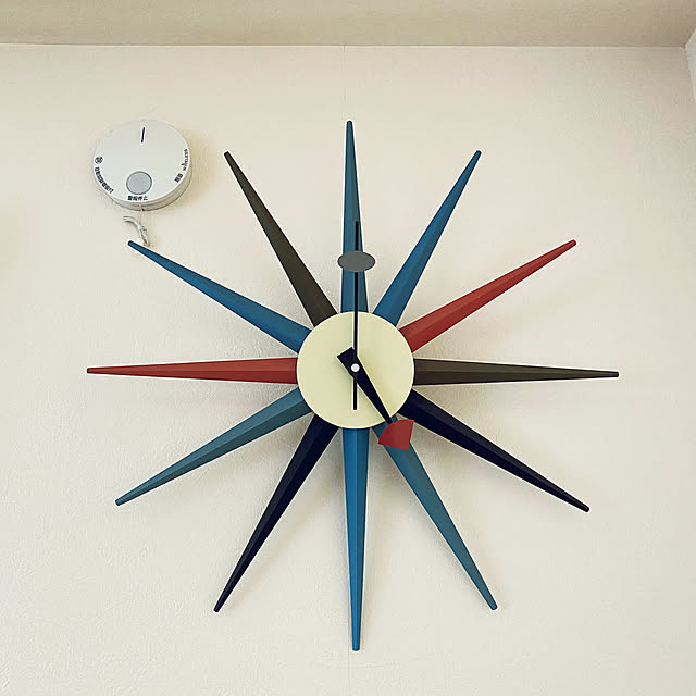 ManimaroomのGEORGE NELSON-【GEORGE NELSON/ジョージネルソン】SUNBURST CLOCK　壁掛け時計の家具・インテリア写真