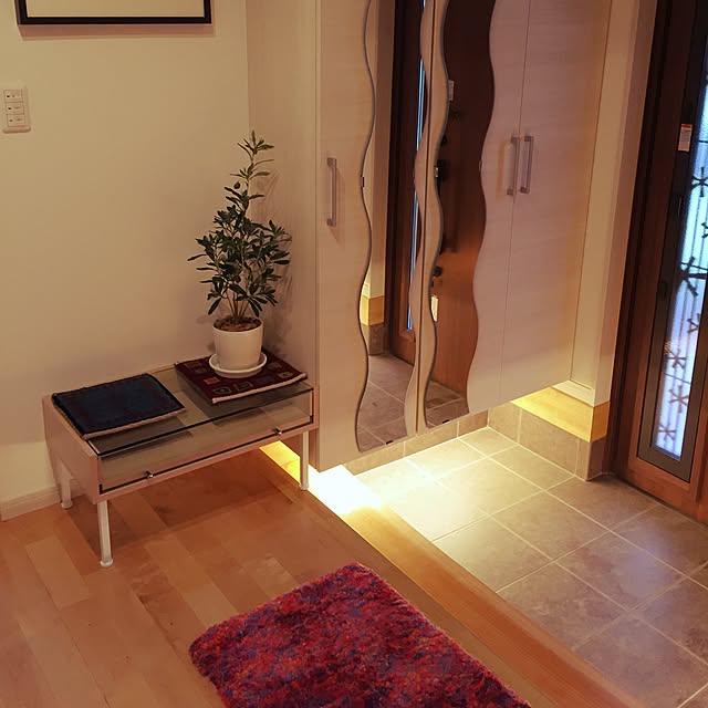 玄関/入り口/観葉植物/照明/ガラステーブル/IKEA...などのインテリア実例 - 2015-02-22 12:53:17