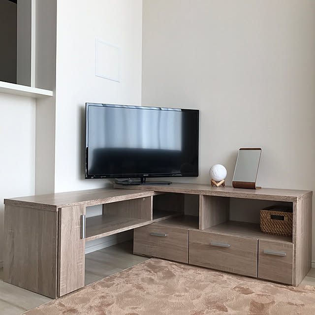 コーナータイプのテレビ台のおすすめ商品とおしゃれな実例 コーナータイプのテレビ台のおすすめ商品とおしゃれな実例
