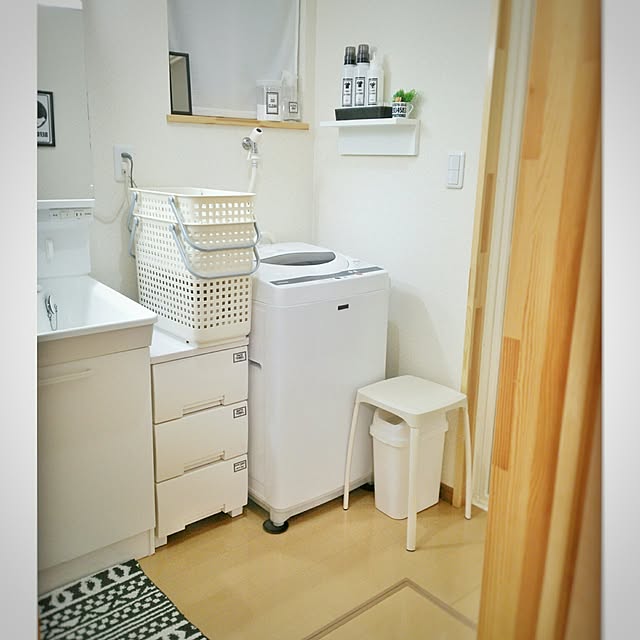 バス/トイレ/洗濯機周り/モノトーンに憧れて/モノトーン好き/洗濯機...などのインテリア実例 - 2017-06-25 22:17:37