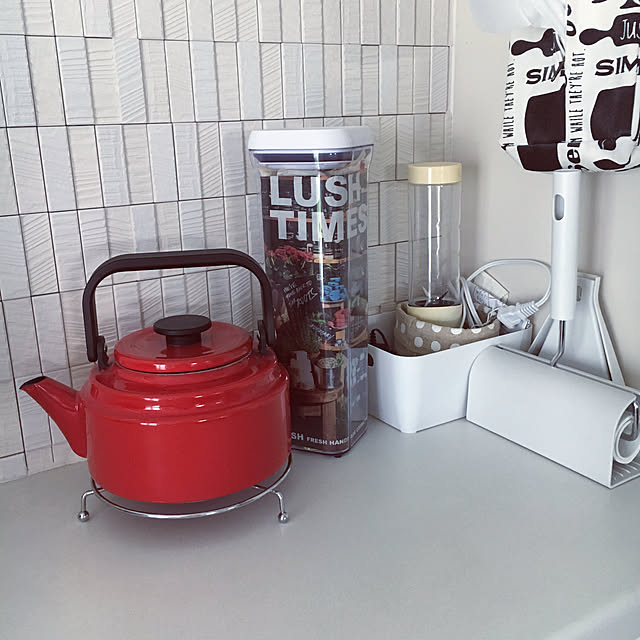 otomoのOXO-オクソー 保存容器 OXO プラスチック 密閉 2.1L ポップコンテナ スモールスクエア トールの家具・インテリア写真
