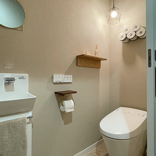 バス/トイレ/IKEA 照明/トイレットペーパー収納/トイレインテリア/トイレの壁...などのインテリア実例 - 2024-02-13 15:20:57