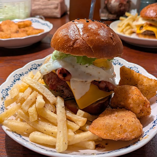 キッチン/ハンバーガー/ハンバーガー屋さん/ごはん記録/ごはんの時間のインテリア実例 - 2025-05-29 07:44:29