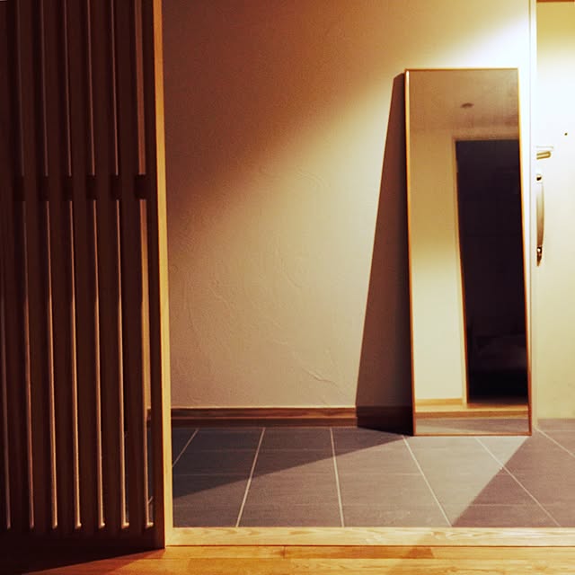 タイル貼り/IKEA/姿見DIY/格子鏡DIY/格子鏡などのインテリア タイル貼り/IKEA/姿見DIY/格子鏡DIY/格子鏡などのインテリア
