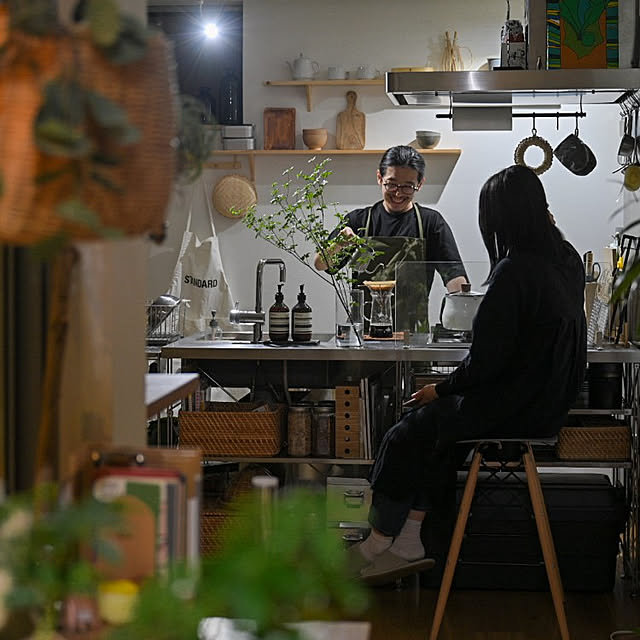 キッチン/雑貨/DIY棚/中庭のある家/カウンターチェア...などのインテリア実例 - 2021-05-16 20:23:57