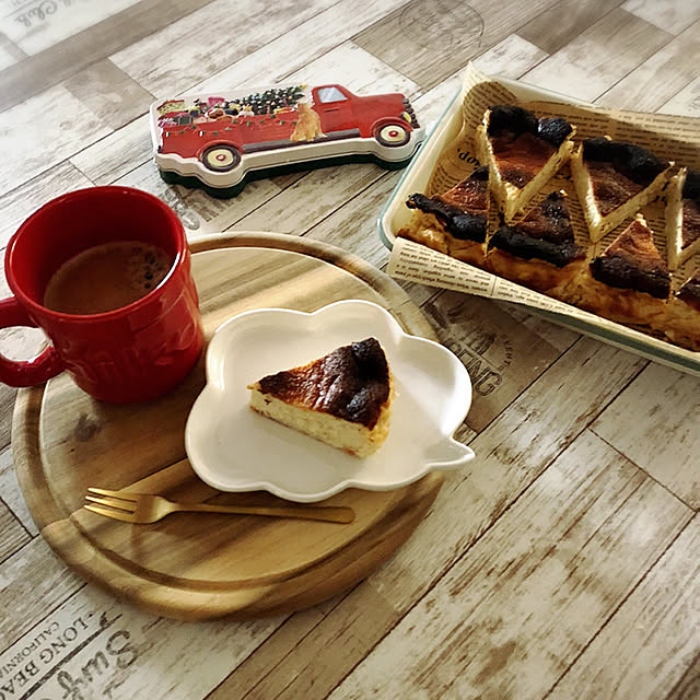 部屋全体/チーズケーキ/ティータイム/マグカップ/クリスマス...などのインテリア実例 - 2024-12-18 13:32:32