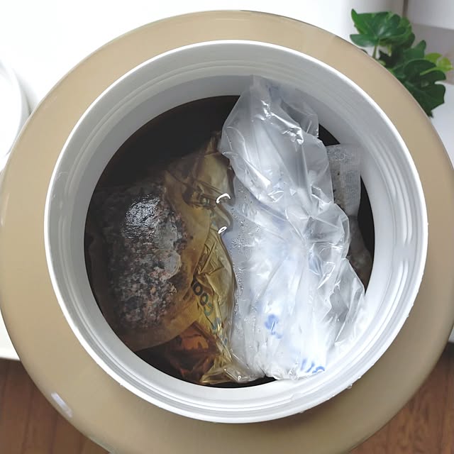 mash-room.aeさんの部屋