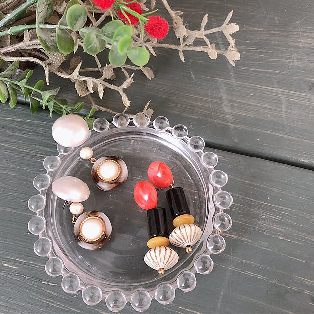 ハンドメイドピアス/DIY机/ハンドメイド/机のインテリア実例 - 2019-05-03 12:15:00