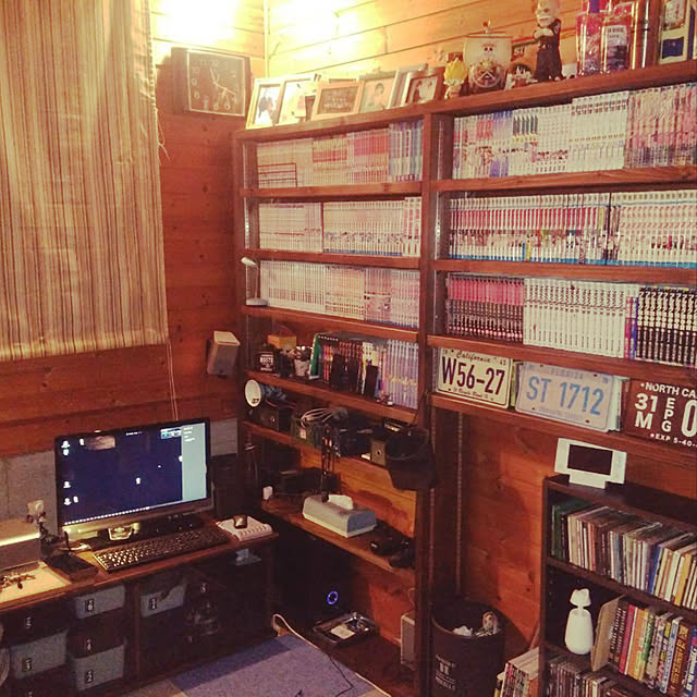 部屋全体/足場板の棚/パソコン周り/本棚/セリアDIY...などのインテリア実例 - 2018-09-04 07:17:57