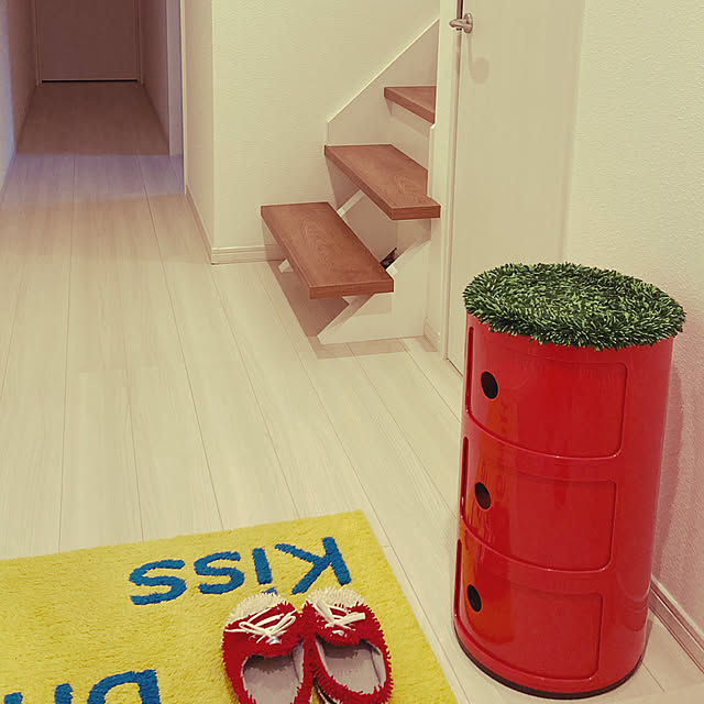 ルームシューズ/カラフル/狭小住宅/カラフルな部屋/アートのある部屋...などのインテリア実例 - 2020-12-06 17:05:02