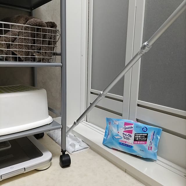 miwaのイケア-【IKEA -イケア-】ikea キッチンワゴン ワゴン DRAGGAN -ドラッガン- シルバーカラー41x32x75 cm (602.630.55)の家具・インテリア写真