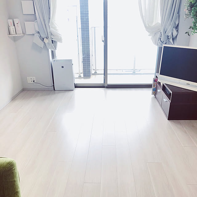 kobobomamaの森田アルミ工業-森田アルミ工業 WALLY-W740 室内物干し　シェルフタイプ　【Wally　ウォーリー】　巾＝740ミリ　色：ミルクホワイト WALLYW740の家具・インテリア写真