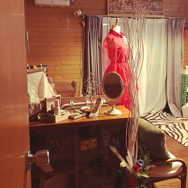 ログハウス風/娘の部屋/トルソーのある部屋/IKEA/100均...などのインテリア実例 - 2020-04-18 12:25:59