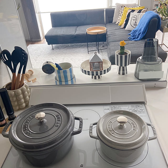 staub ストウブ 鍋 ピコ ココット ラウンド 18cm カンパーニュ staub ストウブ 鍋 ピコ ココット ラウンド 18cm カンパーニュ