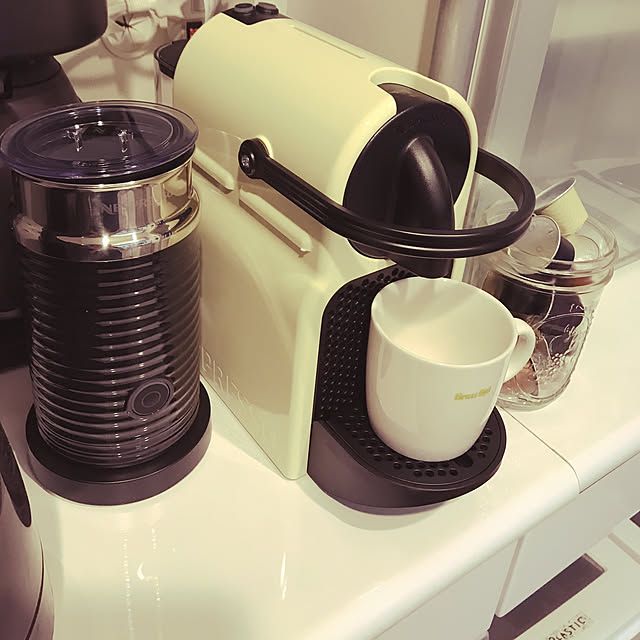 Nespresso (ネスプレッソ) ネスプレッソ コーヒーメーカー Nespresso (ネスプレッソ) ネスプレッソ コーヒーメーカー